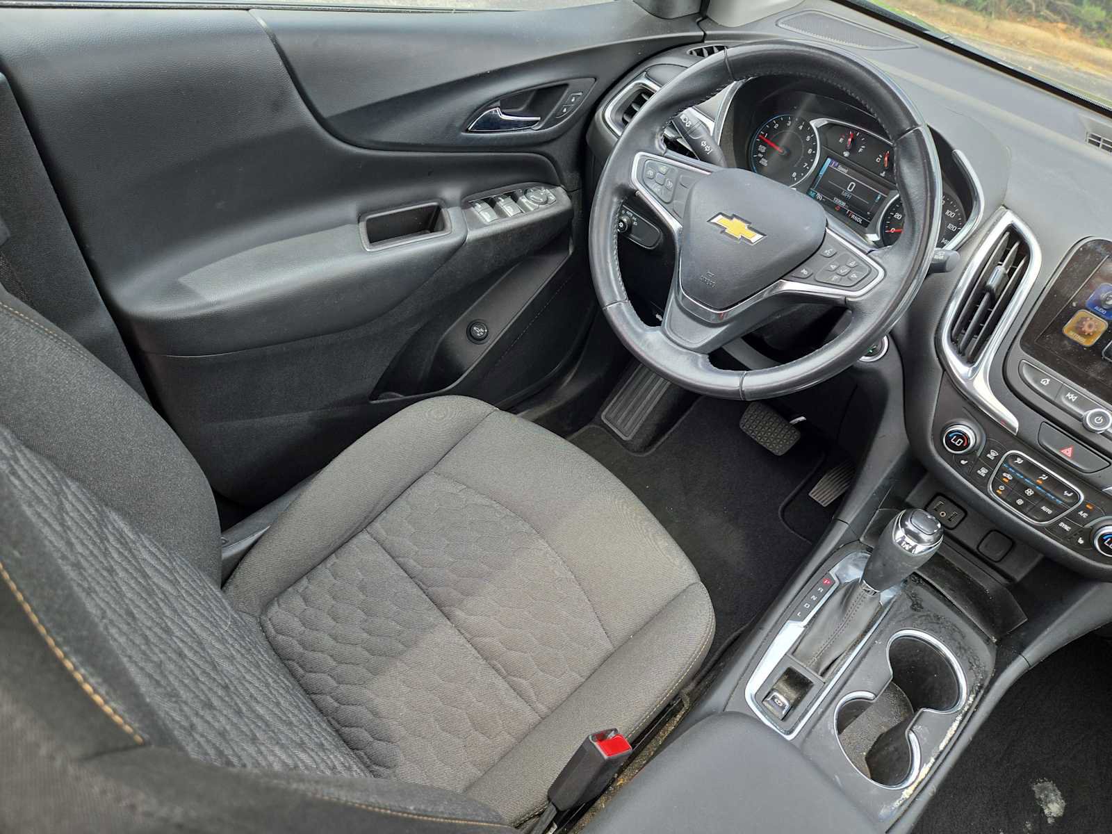 Used 2018 Chevrolet Equinox LT w/ Sun & Infotainment Package FWD image 17