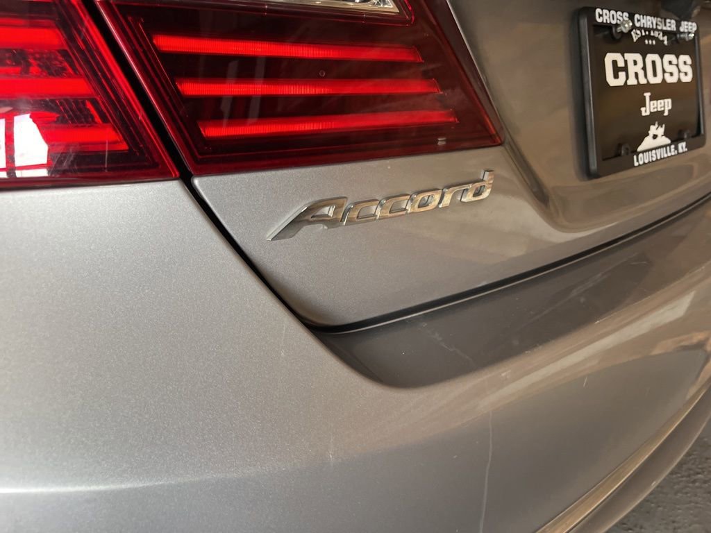 Used 2016 Honda Accord EX image 20