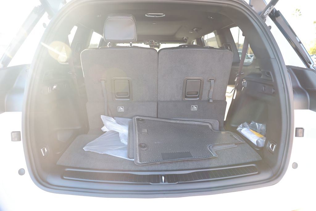 New 2025 Jeep Grand Cherokee L Limited image 33