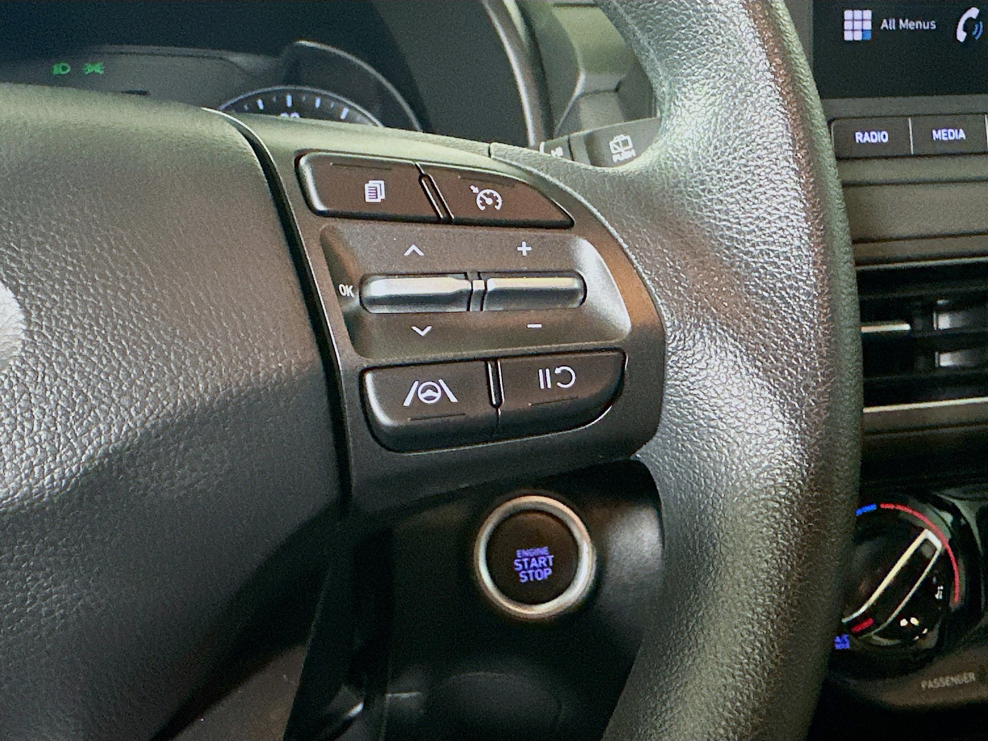 Used 2023 Hyundai Kona SEL FWD image 17