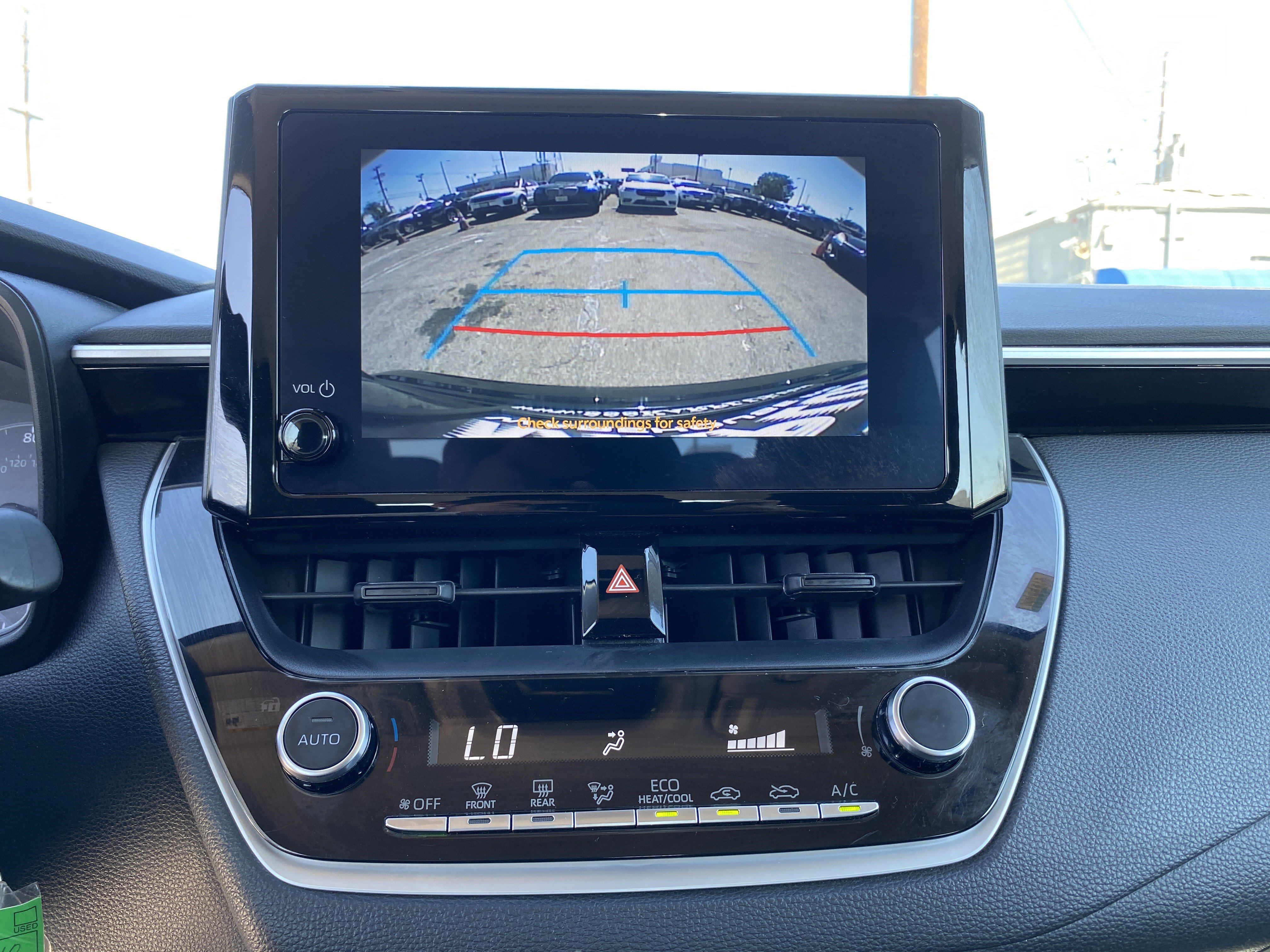 Used 2024 Toyota Corolla LE FWD image 13
