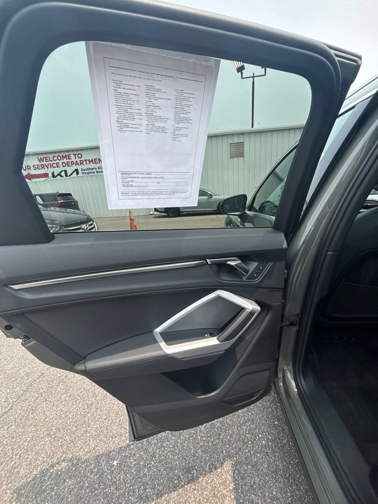 Used 2025 Audi Q3 2.0T Premium AWD/4WD image 15