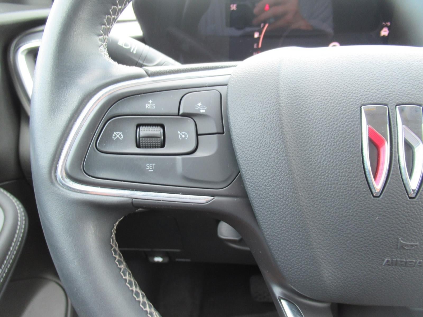 Used 2024 Buick Encore GX Preferred FWD image 23