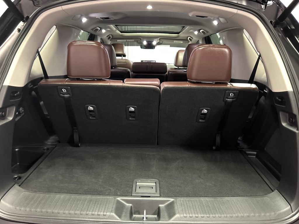 Used 2025 Honda Pilot Elite image 24