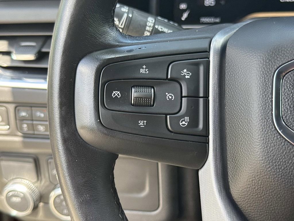 Used 2022 GMC Yukon SLT w/ SLT Premium Package RWD image 42