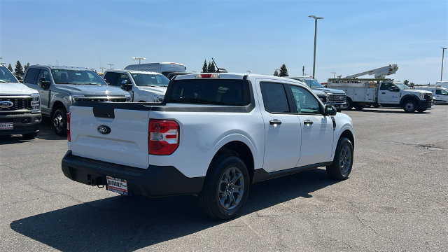 New 2026 Ford Maverick XLT AWD/4WD image 3