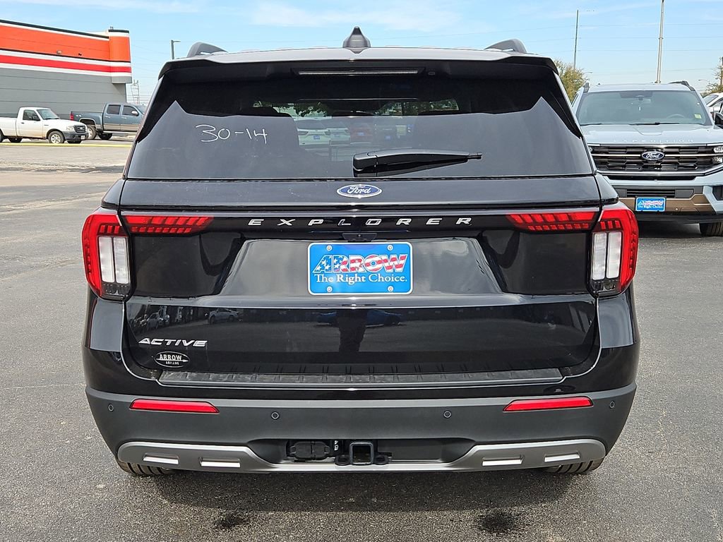 New 2026 Ford Explorer Active w/ Active Comfort Package image 10