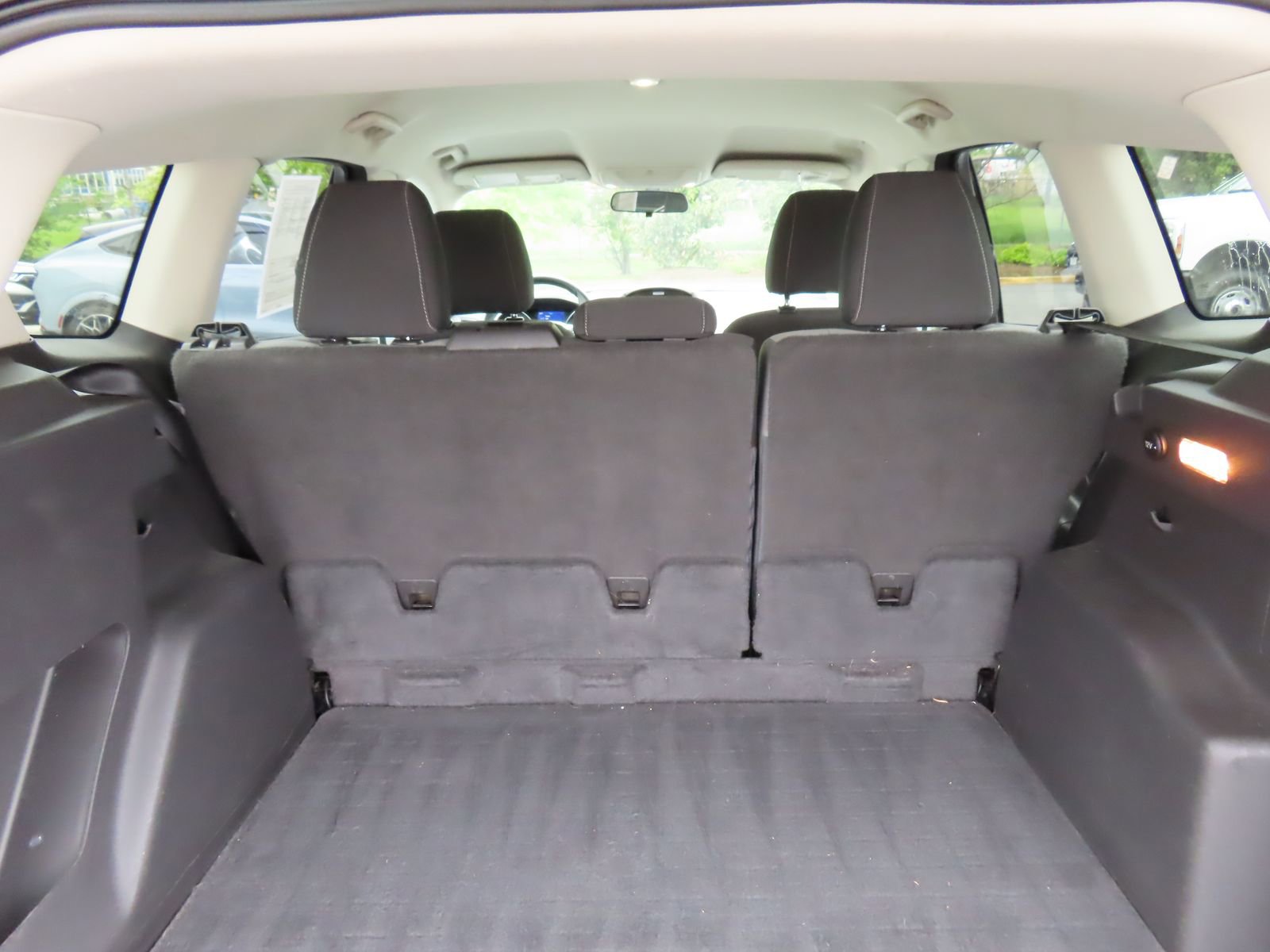 Used 2015 Ford Escape SE FWD image 32