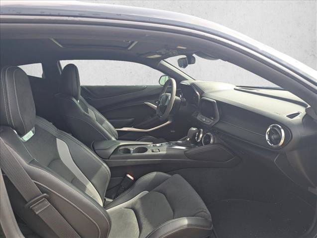 Used 2022 Chevrolet Camaro SS RWD image 15