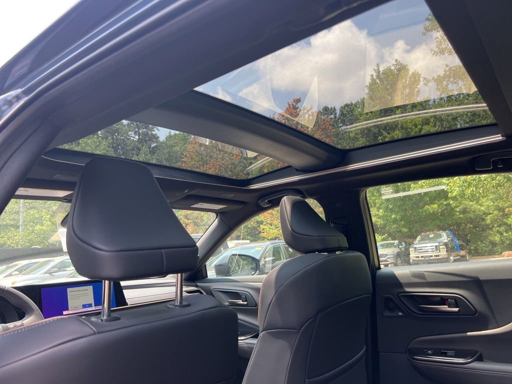 New 2026 Toyota Crown Nightshade image 10