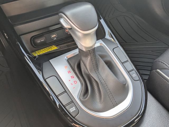 Used 2023 Kia Forte GT-Line image 19