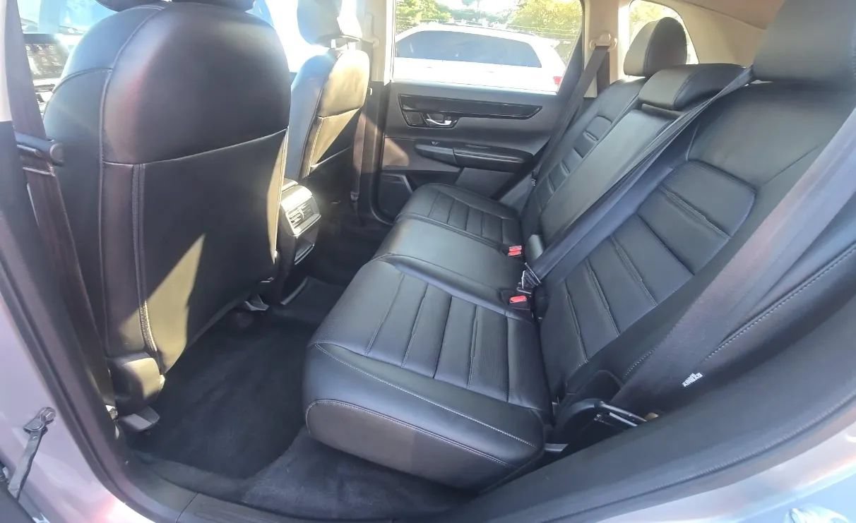 Used 2023 Honda CR-V EX-L image 6