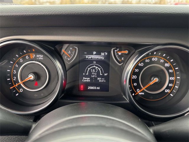 Used 2023 Jeep Gladiator Sport image 12