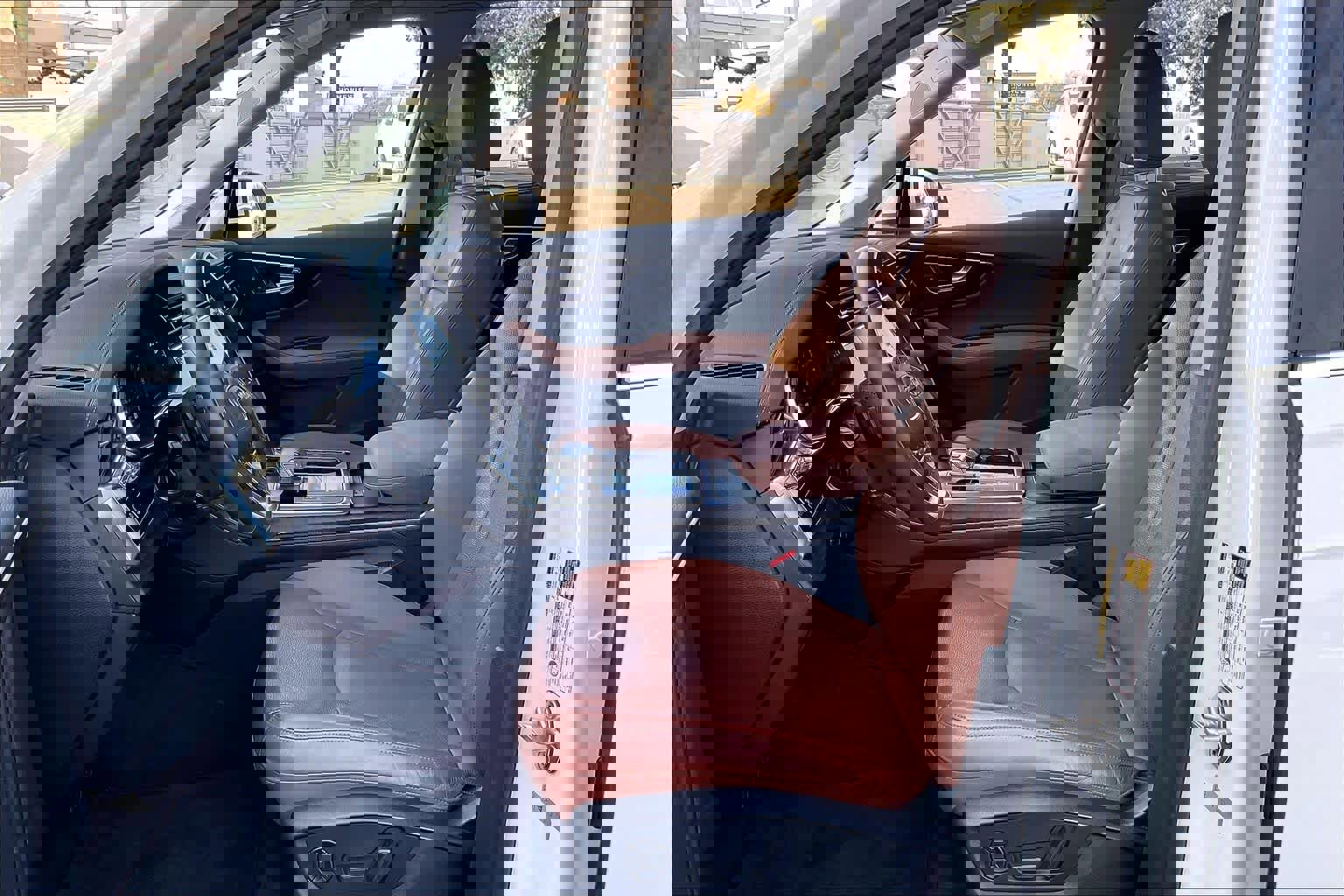 Used 2023 Audi Q7 3.0T Prestige image 26