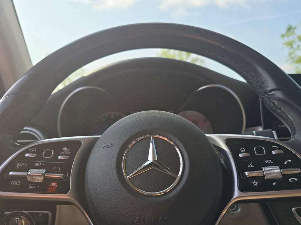 Certified 2022 Mercedes-Benz GLC 300 4MATIC image 28