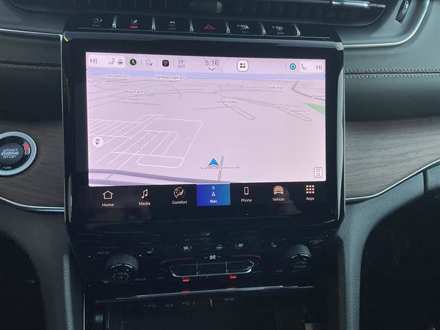 Used 2025 Jeep Grand Cherokee Summit w/ Obsidian Package image 15