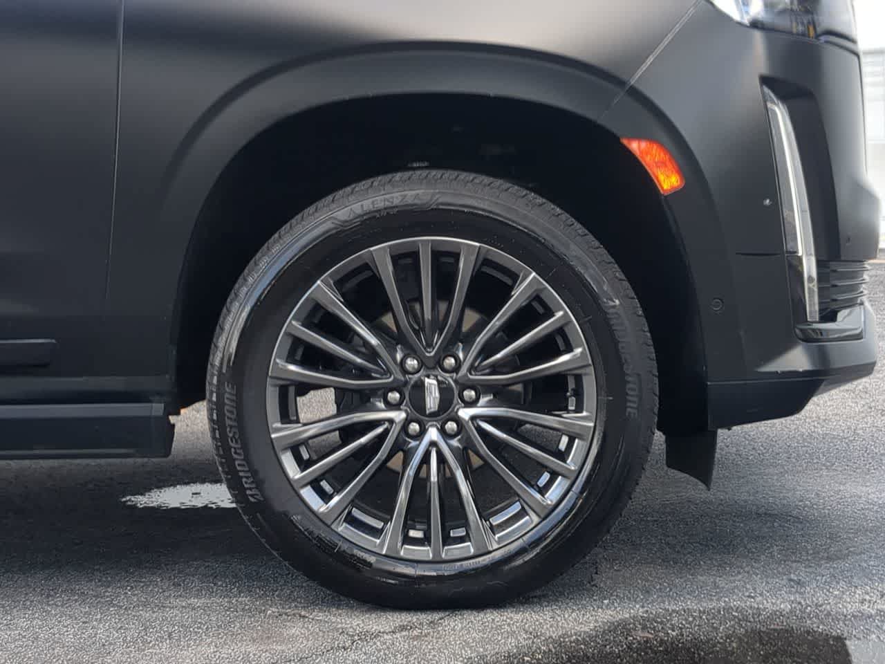 Used 2023 Cadillac Escalade Sport AWD/4WD image 14