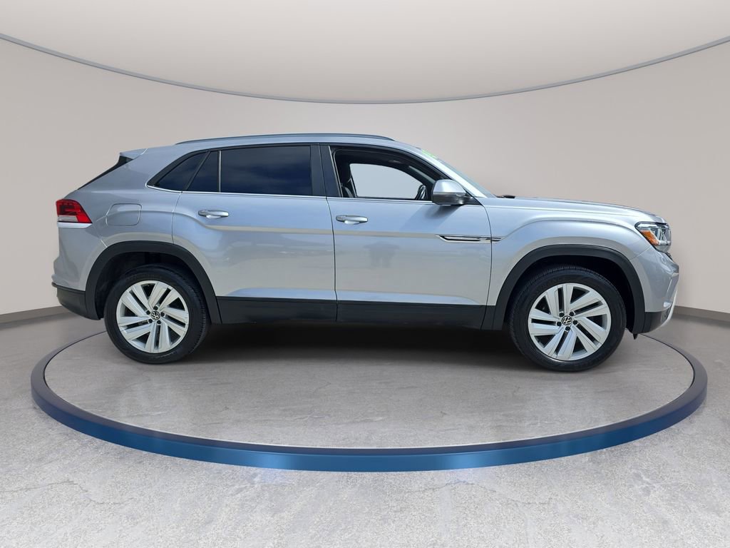 Used 2020 Volkswagen Atlas Cross Sport SE AWD/4WD image 5