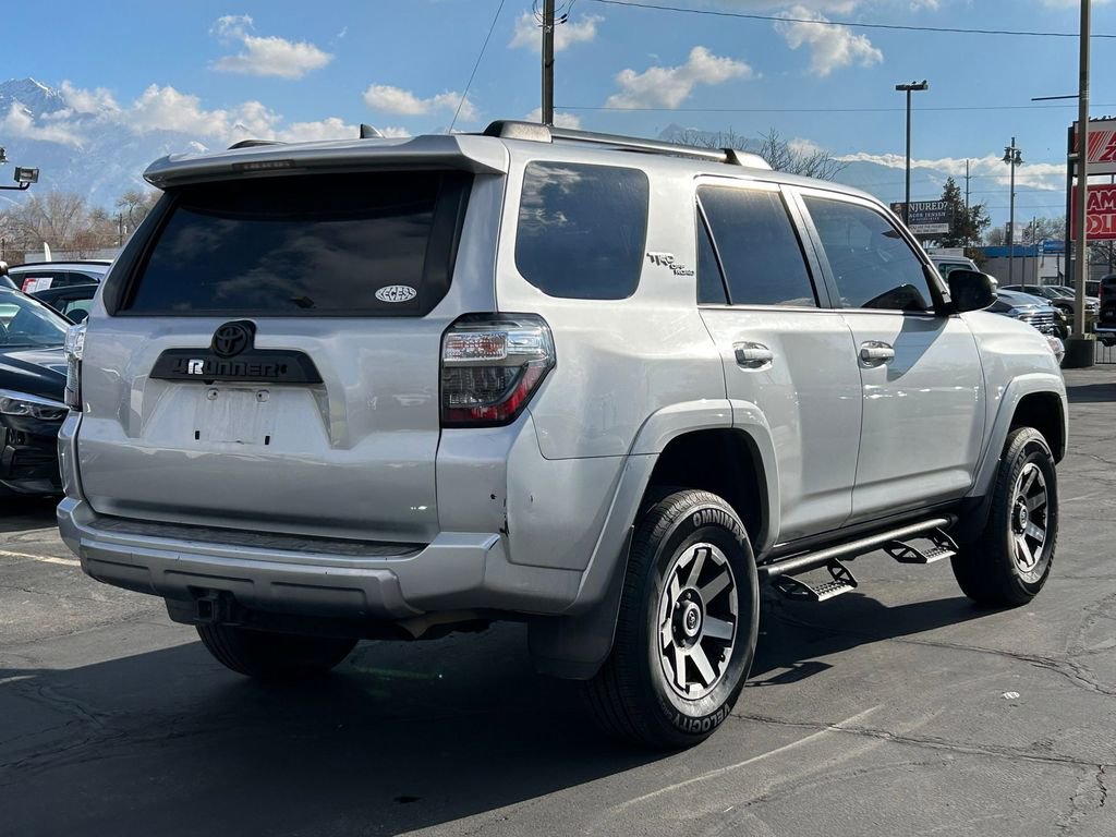 Used 2019 Toyota 4Runner TRD Off-Road image 4