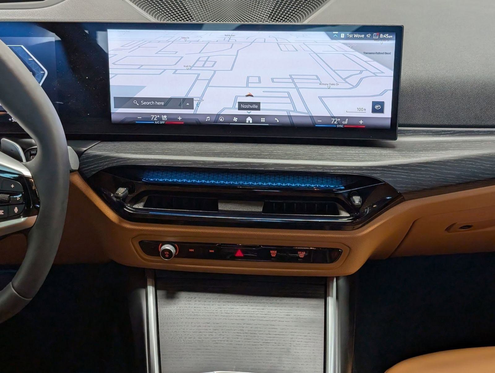 Certified 2025 BMW 330i xDrive Sedan w/ Premium Package image 27