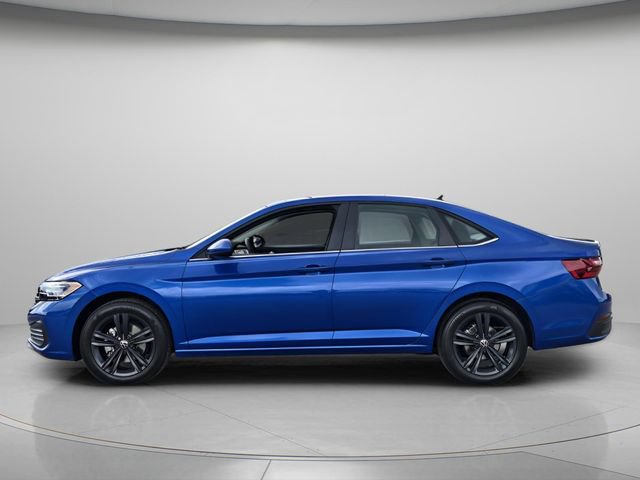 Used 2024 Volkswagen Jetta SE w/ Panoramic Sunroof Package FWD image 3