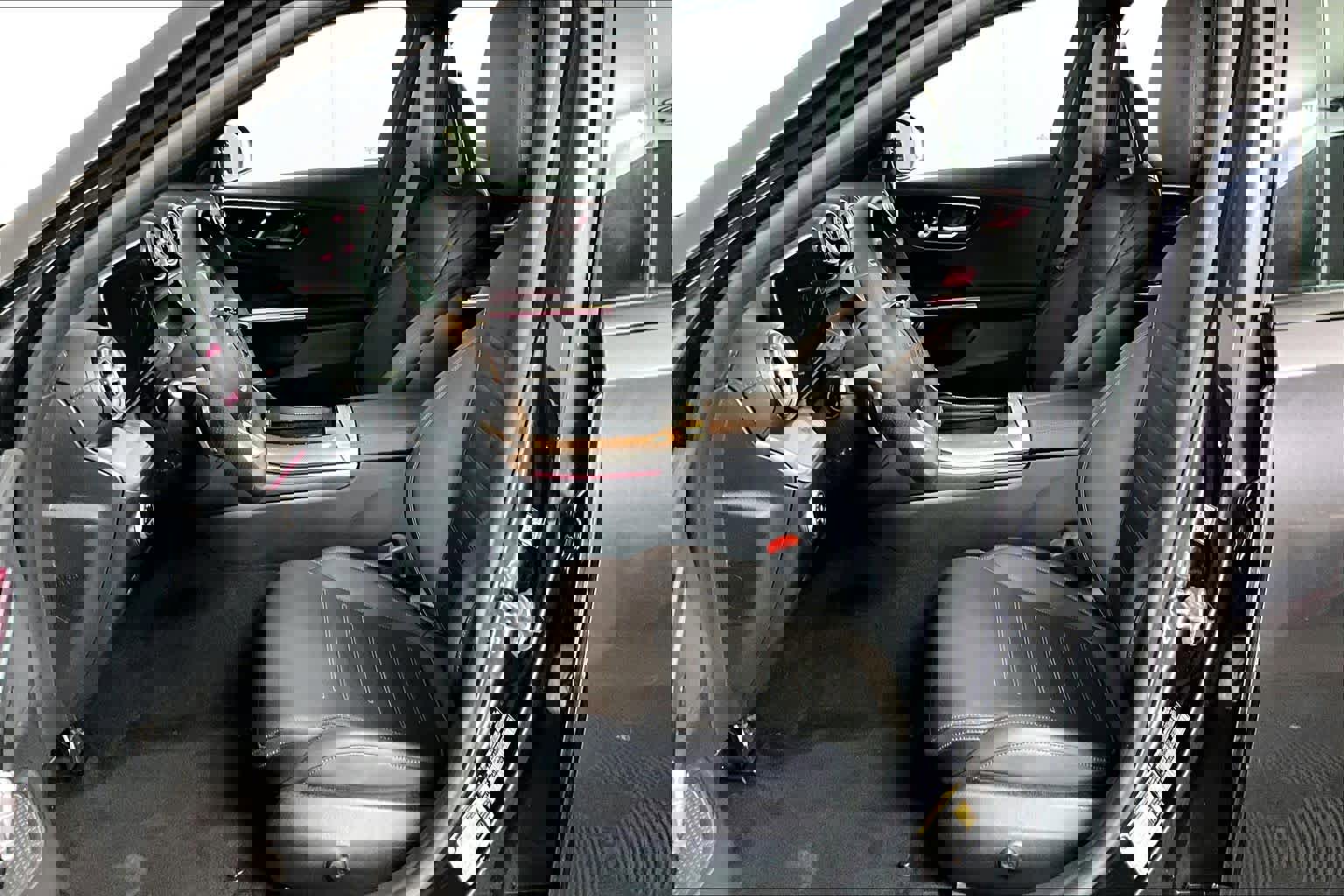 Used 2023 Mercedes-Benz C 300 C 300 image 9