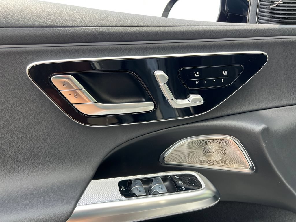 New 2026 Mercedes-Benz E 350 4MATIC Sedan image 12