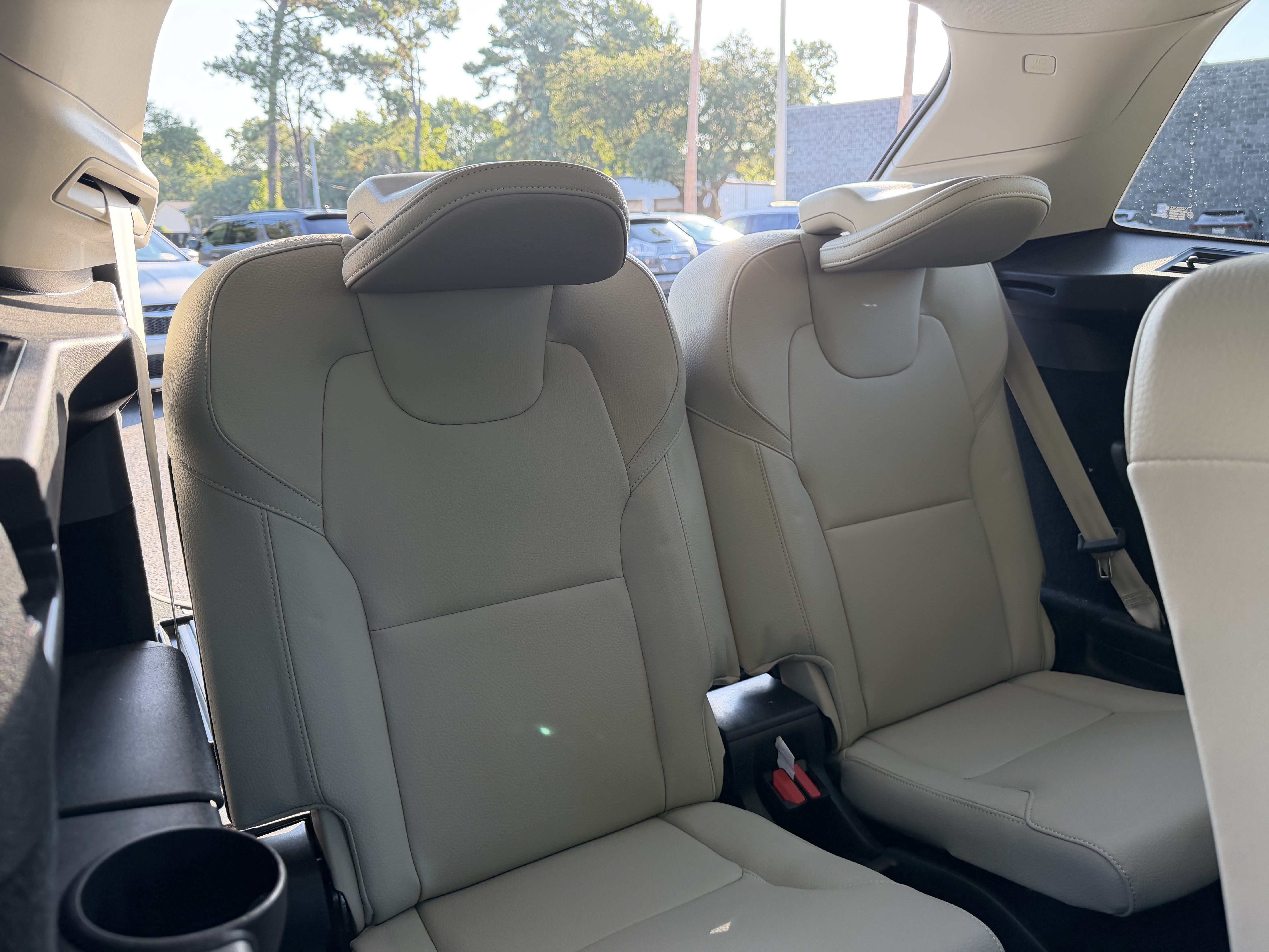 Used 2024 Volvo XC90 B5 Core w/ Climate Package AWD/4WD image 47
