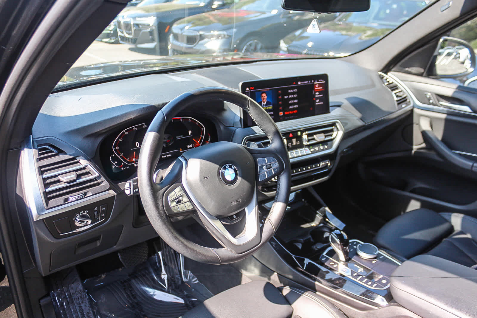 Used 2023 BMW X3 xDrive30i w/ Premium Package w/ZPA AWD/4WD image 16