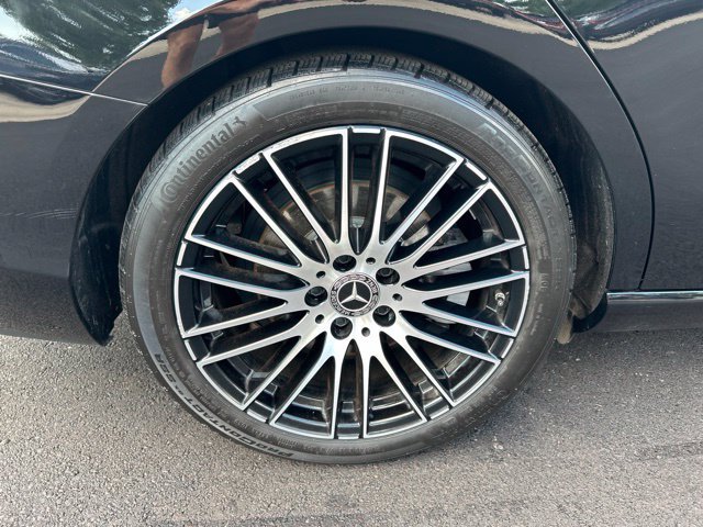 Used 2022 Mercedes-Benz C 300 4MATIC Sedan image 32