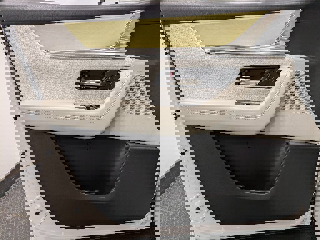 Certified 2024 MAZDA CX-90 3.3 Turbo S w/ Premium Plus image 8