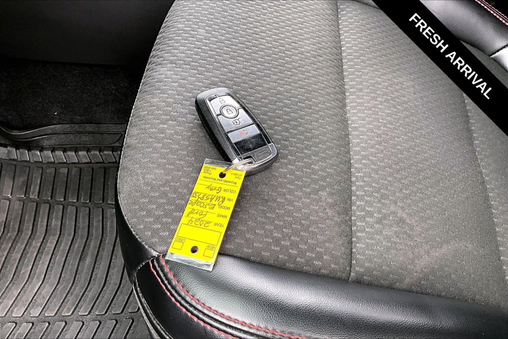 Used 2024 Ford Escape ST-Line FWD image 33
