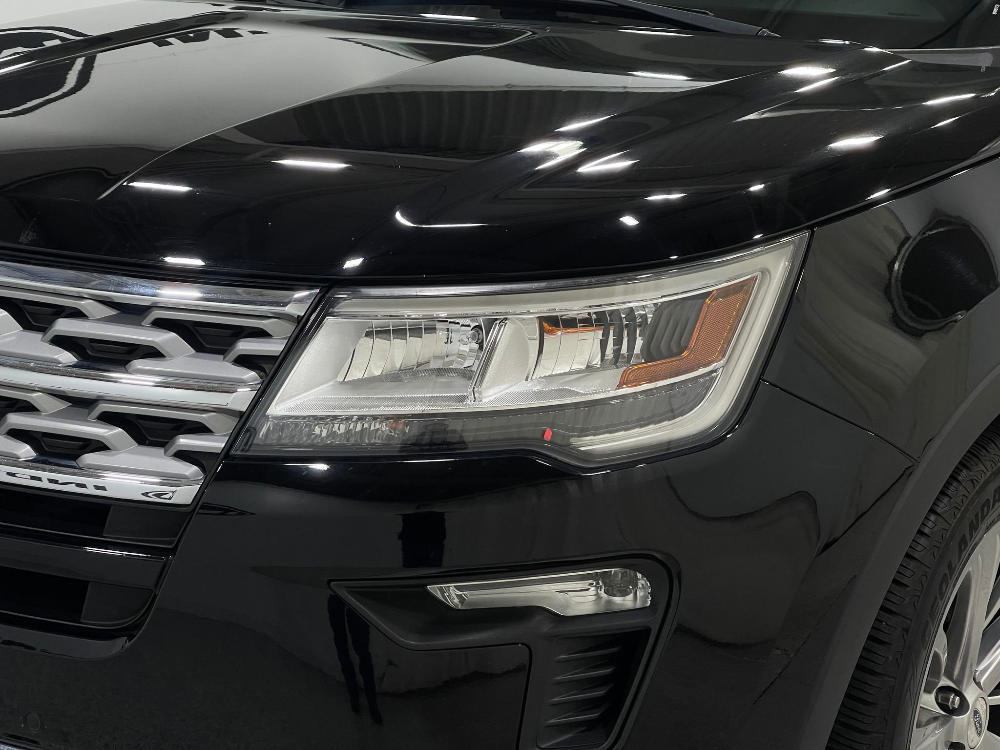 Used 2018 Ford Explorer Limited w/ Equipment Group 301A image 35