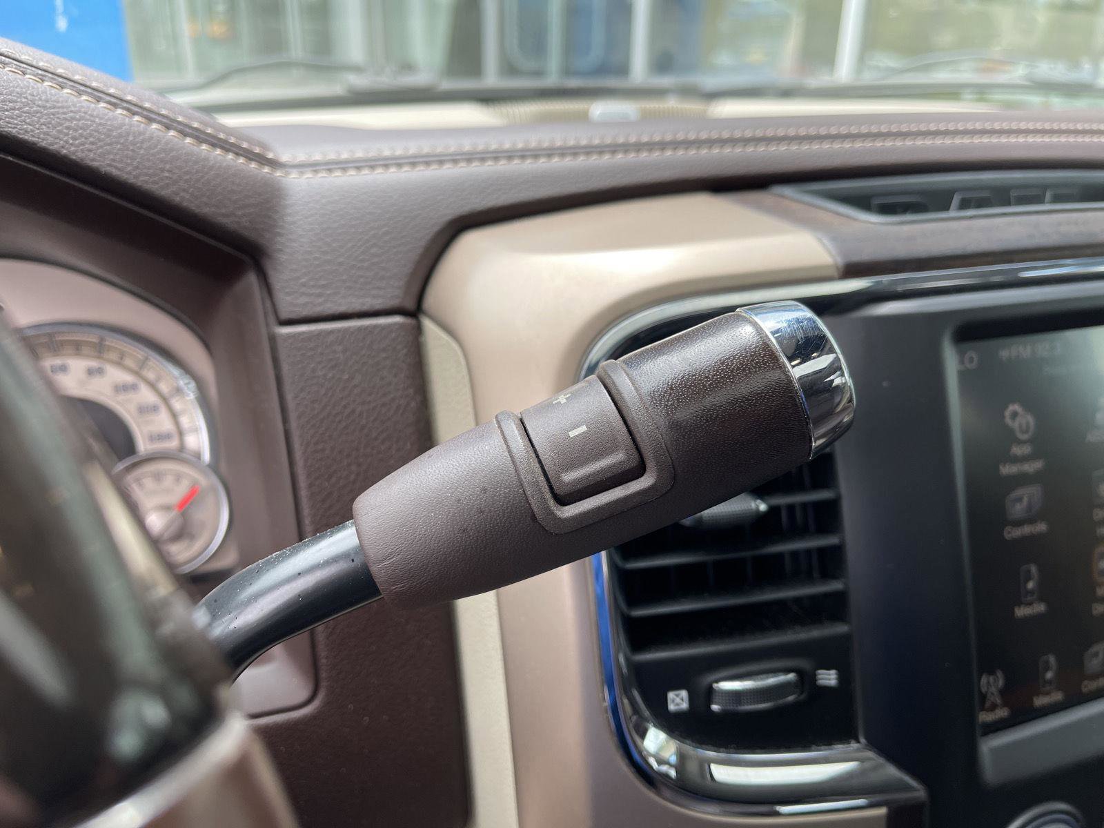Used 2014 RAM 3500 Laramie Longhorn RWD image 20