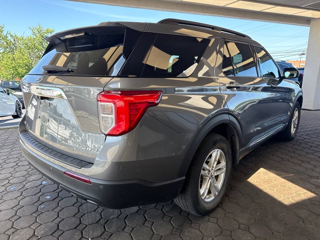 Certified 2023 Ford Explorer XLT AWD/4WD image 6