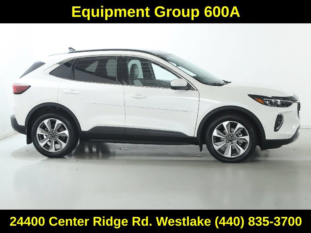 Used 2023 Ford Escape Platinum w/ Premium Technology Package AWD/4WD image 11