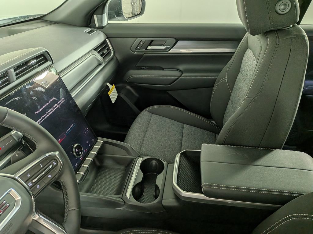 New 2026 GMC Terrain Elevation w/ Technology Package II image 23