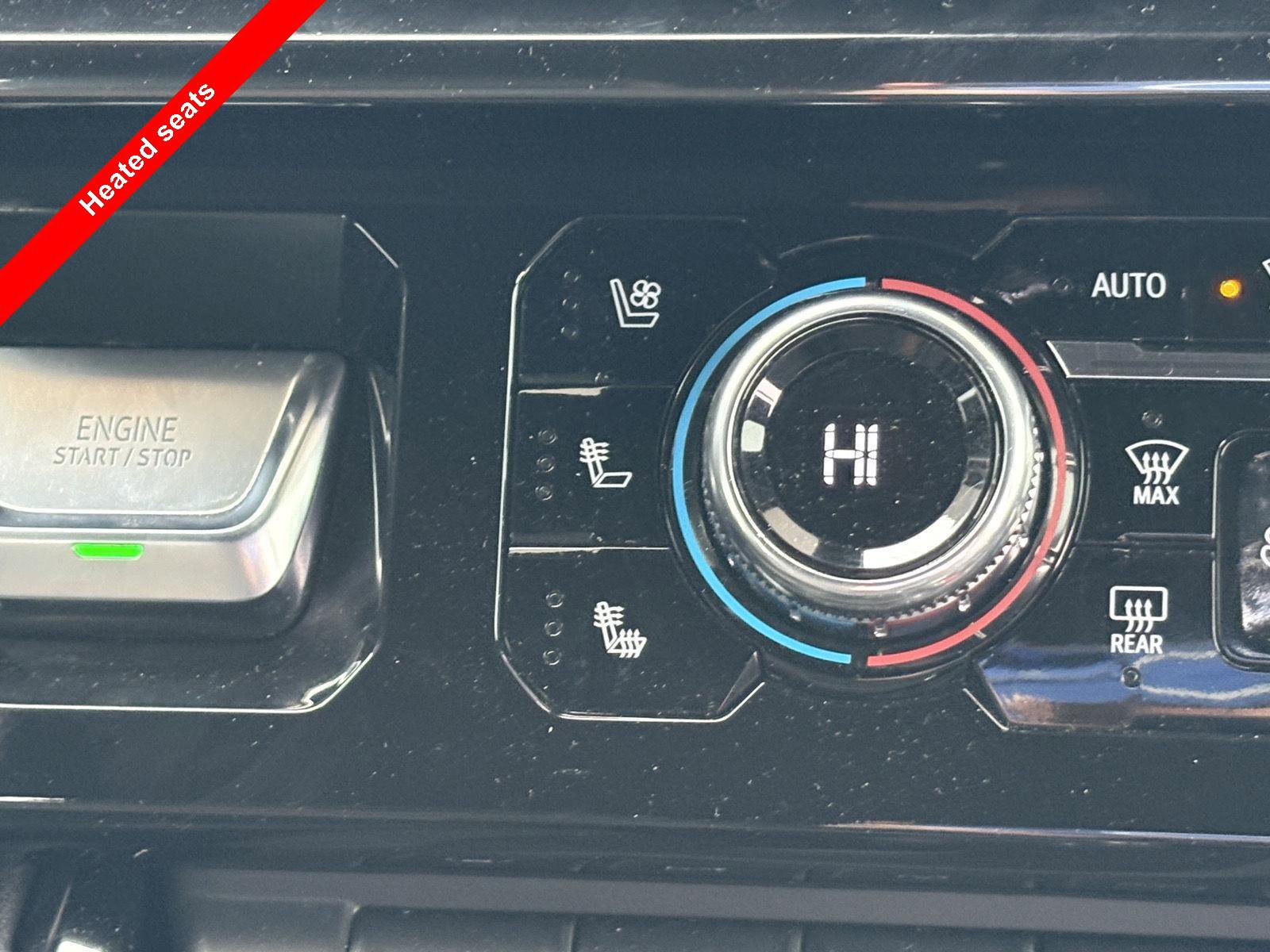 Used 2022 GMC Sierra 1500 AT4 w/ AT4 Premium Package image 5