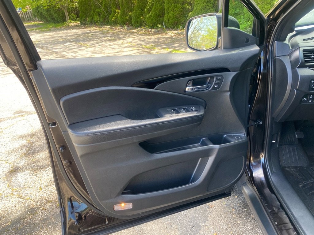 Used 2019 Honda Passport Touring image 11