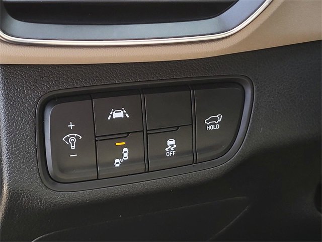 Used 2020 Hyundai Santa Fe SEL w/ Convenience + Premium Package image 22