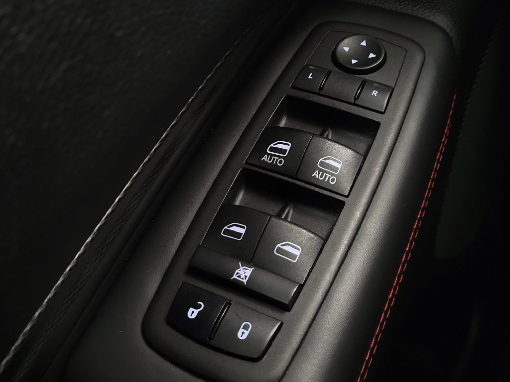 Used 2024 Dodge Durango GT RWD image 15