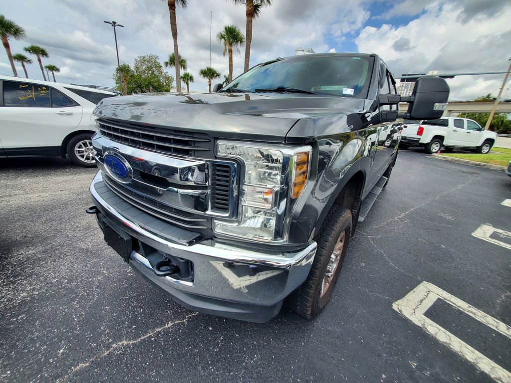 Used 2019 Ford F250 XLT w/ Snow Plow Prep Package image 2