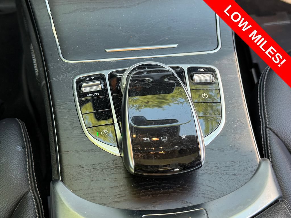 Used 2015 Mercedes-Benz C 300 4MATIC Sedan image 18