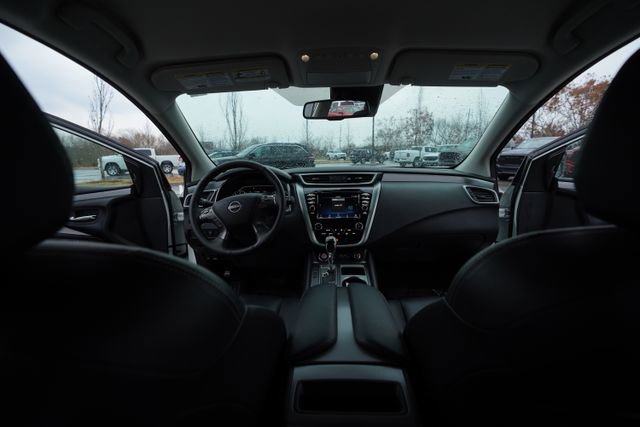 Used 2024 Nissan Murano SV w/ SV Midnight Edition Package image 24