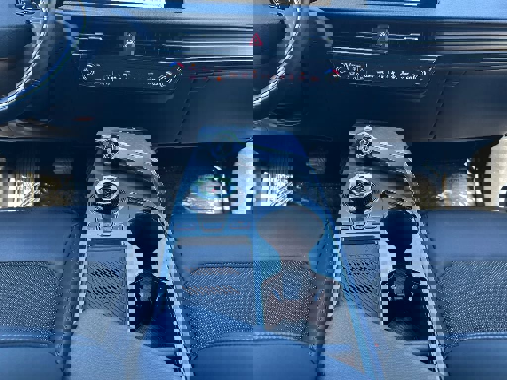 Used 2024 Kia EV6 Light image 12