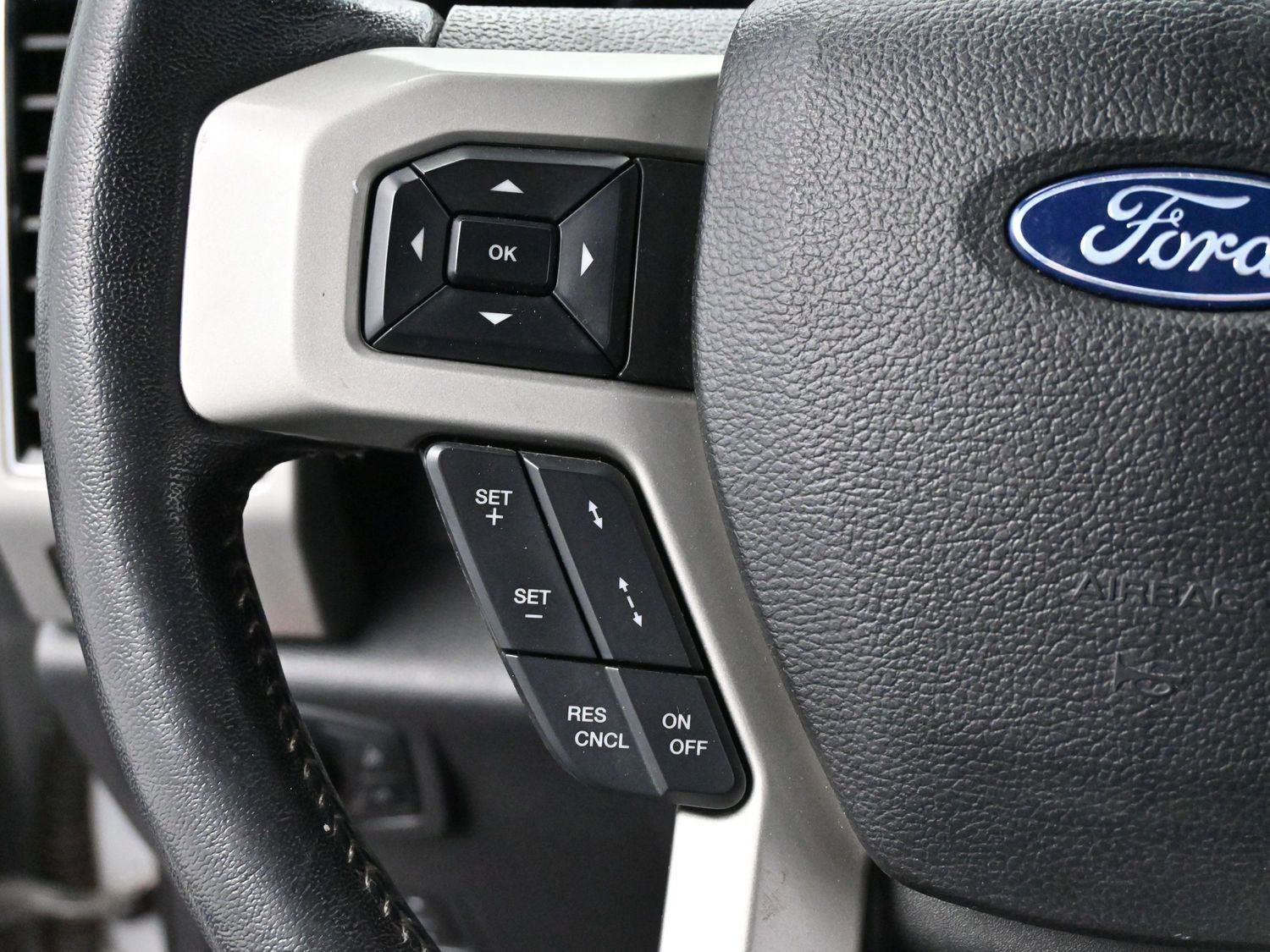 Used 2019 Ford F250 Lariat w/ Lariat Ultimate Package image 19