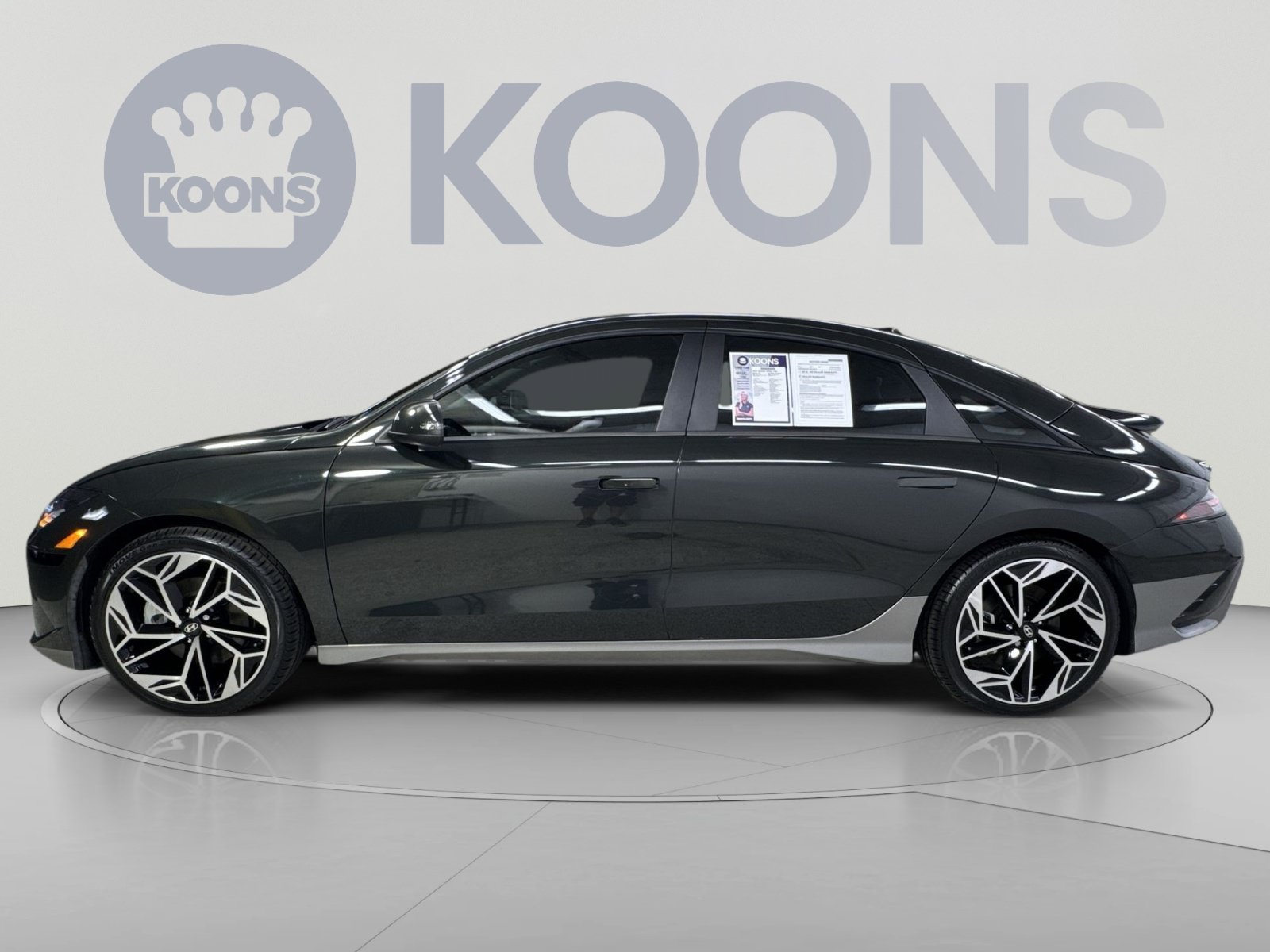 Used 2023 Hyundai Ioniq 6 SEL RWD image 17