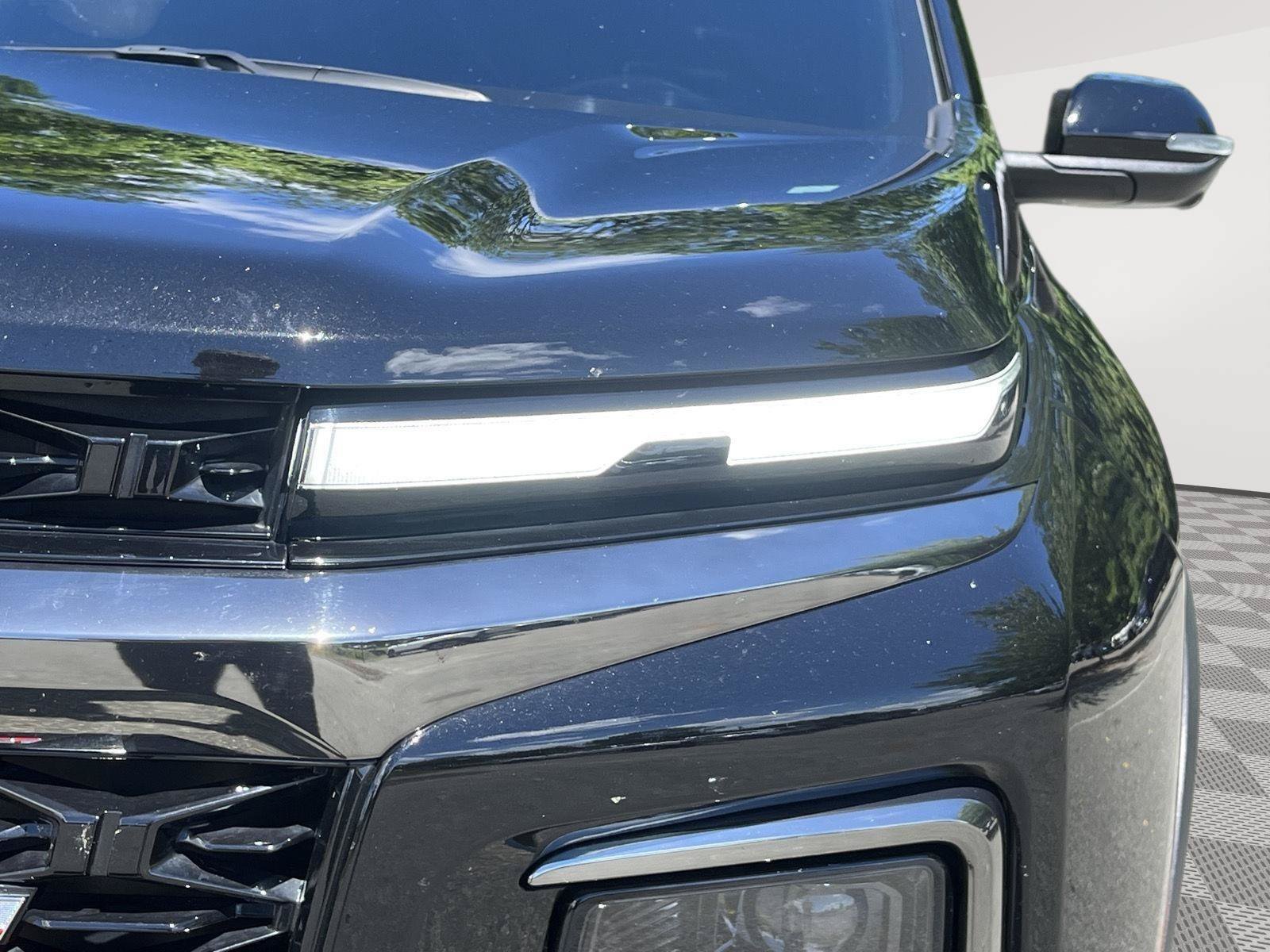 Used 2024 Chevrolet Traverse Z71 AWD/4WD image 10