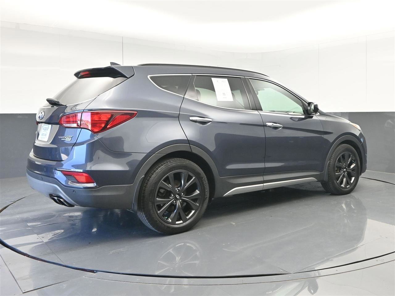 Used 2018 Hyundai Santa Fe Sport image 5