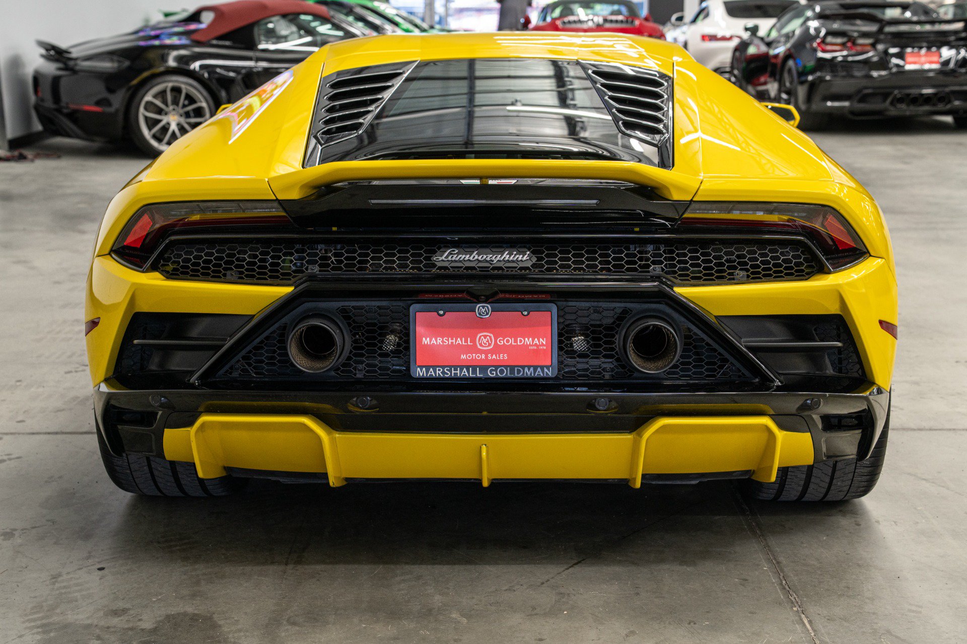Used 2021 Lamborghini Huracan EVO RWD image 7
